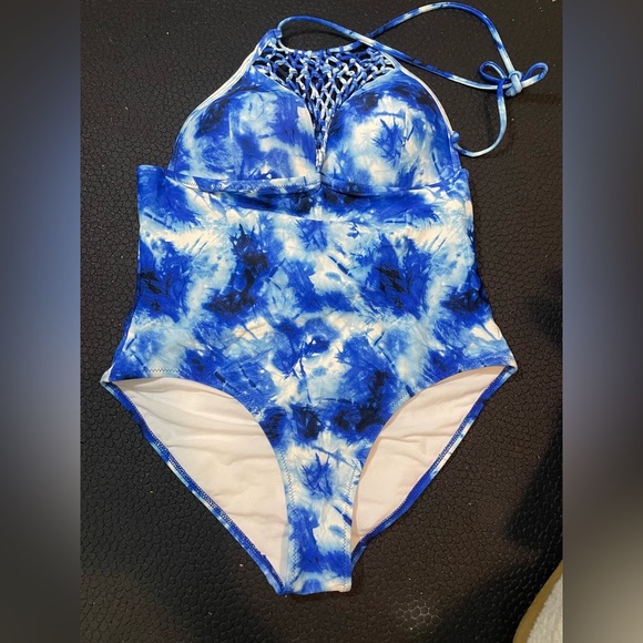 Cupshe Freezing‎ Ocean Net One-piece Swimsuit size XL blue and white - Picture 1 of 7